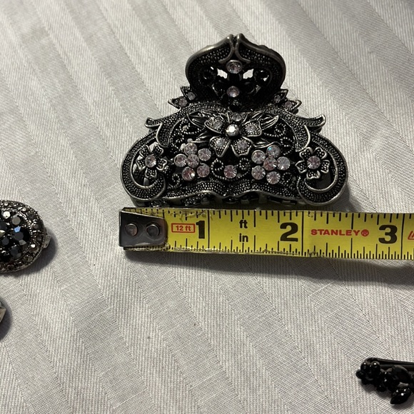 EUC and NWT Prom and Holiday Hair clips - Picture 11 of 13